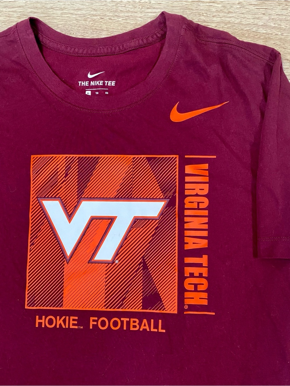 Nike Virginia Tech Hokies T-Shirt Men’s XL Maroon Dri-Fit Short Sleeve Tee Shirt